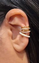 Load image into Gallery viewer, Pearl Ear Cuff